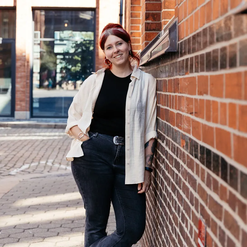 Porträt von Julia Kretschmann, Brand Designerin bei Collective Brain